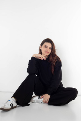 Костюм жіночий